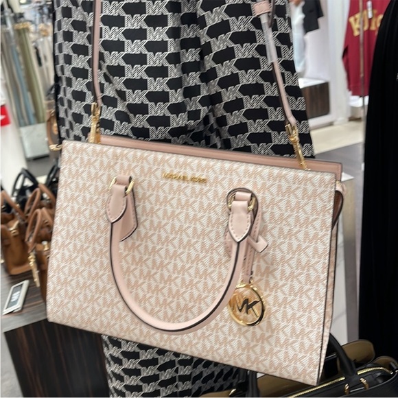 Michael Kors Sheila Medium Center Zip Satchel Bag - Picture 6 of 15